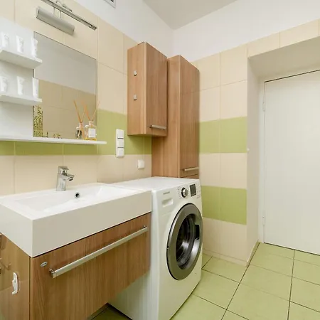Apartamento Family With Balcony In By Renters Wrocław